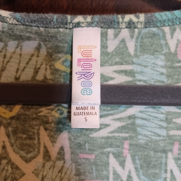 Lularoe Classic T, size S - Picture 2 of 4